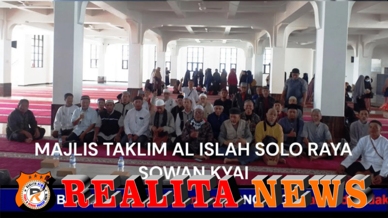 Jamaah Majlis Taklim Al Islah se-Solo Raya Gelar Sowan Kyai dan Acara Keakraban di Karangpandan