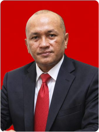 PEMIMPIN REDAKSI